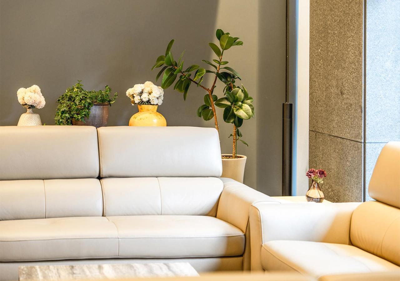 Grand City Hotel Changwon Eksteriør billede