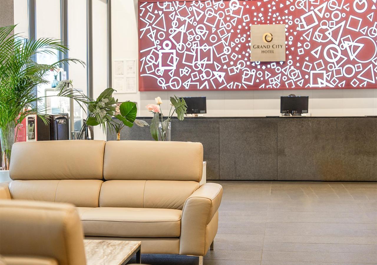 Grand City Hotel Changwon Eksteriør billede