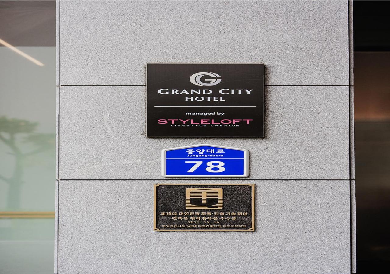 Grand City Hotel Changwon Eksteriør billede
