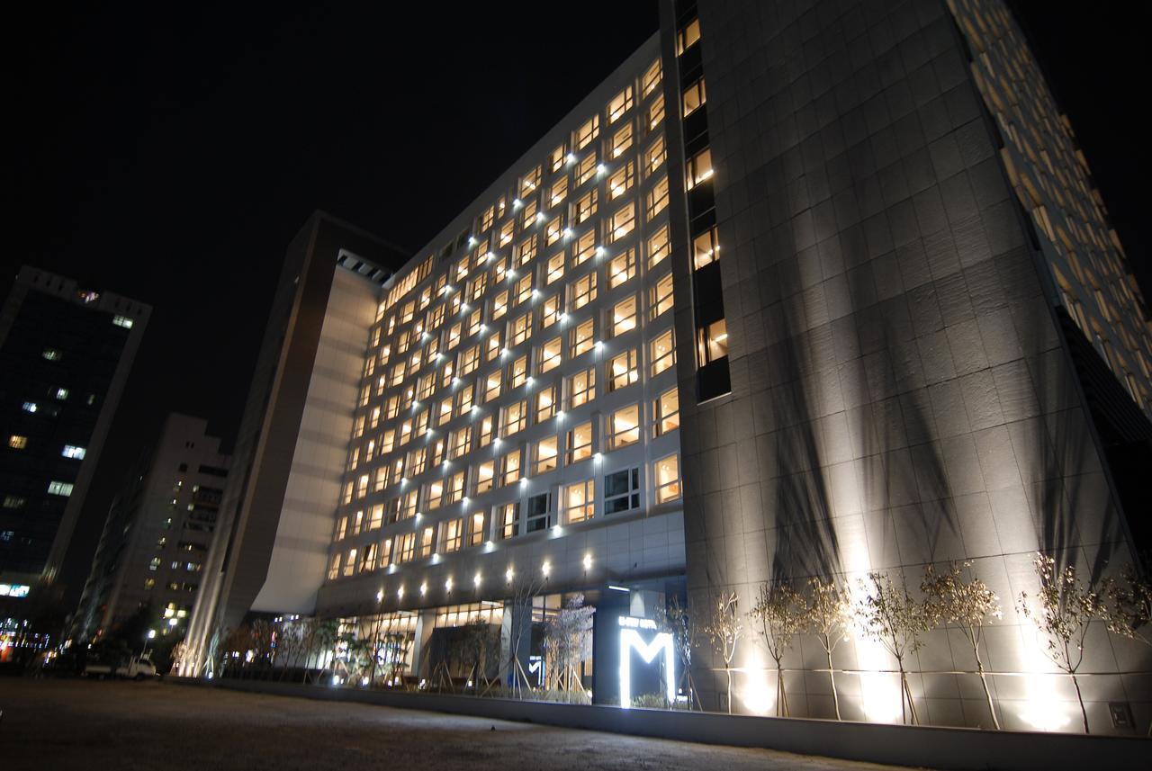 Grand City Hotel Changwon Eksteriør billede