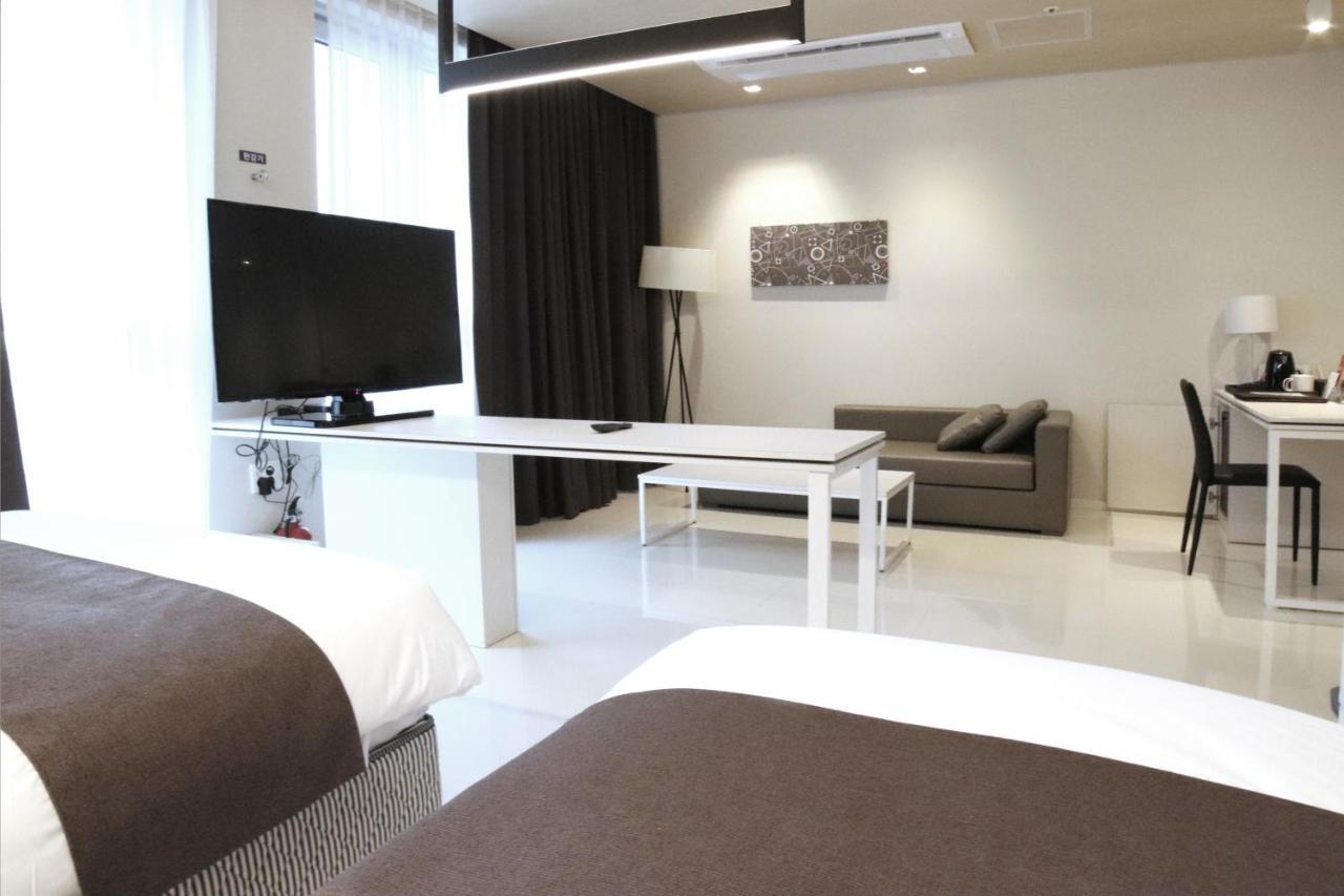 Grand City Hotel Changwon Eksteriør billede